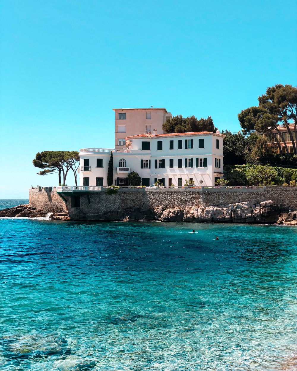 Mediterranean living